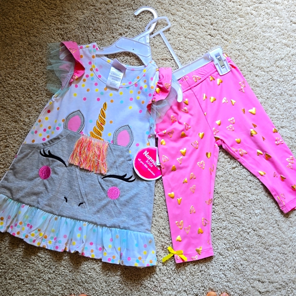NWT Unicorn 2 piece Unicorn and Leggings 4T.. so Funnnn